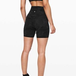 BNWT Lululemon Align Short 6”